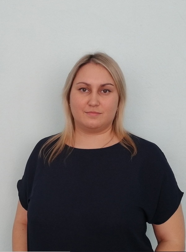 Пузакова Антонина Павловна.