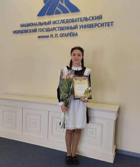 Победа в номинации "Не померкнет слава героев"..